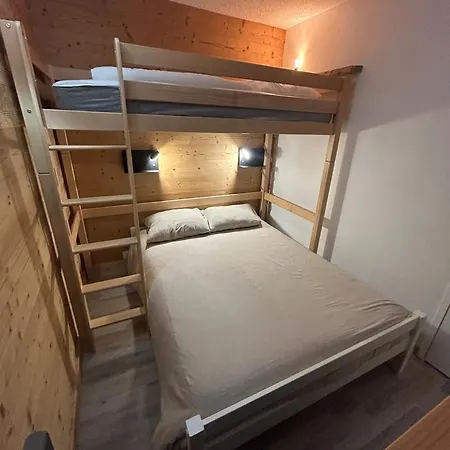 La Parenthese Alpine Apartment